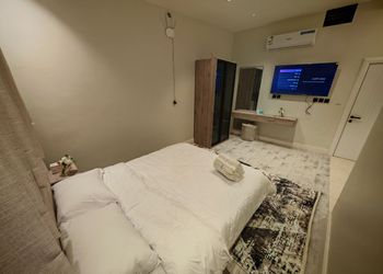 استديو بدخول ذاتي وسرير ماستر