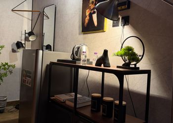 شقة بصالة وغرفة نوم