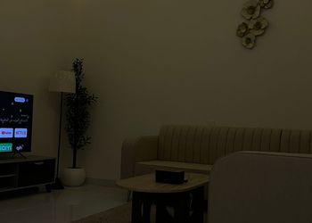 شقة بغرفة معيشة وغرفة نوم 