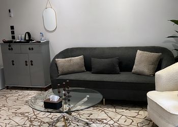 استديو هادئ بسرير ماستر
