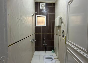 استديو هادئ بسرير ماستر 