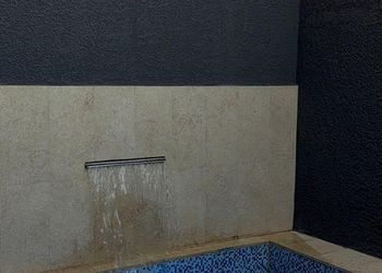 شاليه أنيق بمسبح خارجي وجلسة
