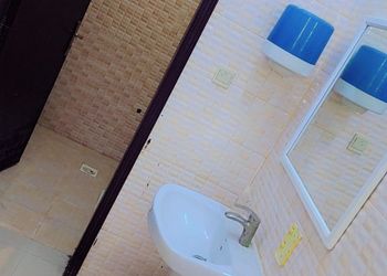 شاليه بألعاب مائية و جلسة خارجية
