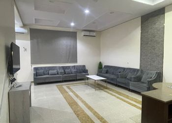 شاليه بمجلس وغرف نوم