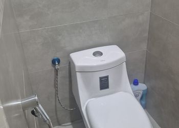 استديو بسرير ماستر وجلسة جانبية