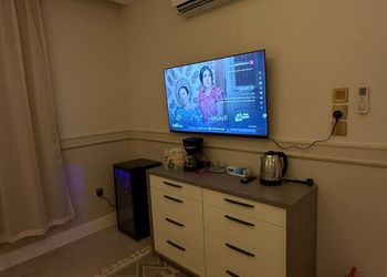 استديو بسرير ماستر