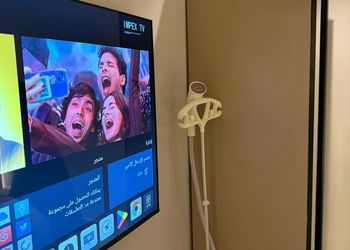 شقة بغرفتين نوم وصالة 