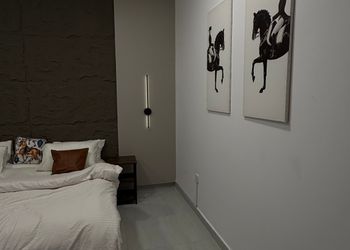 استديو بسرير ماستر ودخول ذاتي