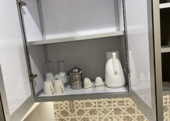 شقة انيقة بغرفتين نوم وصالة 