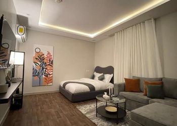 استديو بسرير ماستر ودخول ذاتي  