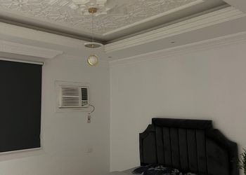 استديو بدخول ذاتي 