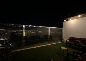 شالية بجلسة خارجية ومجلس