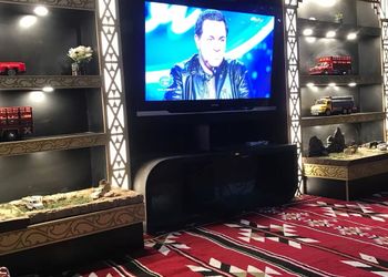 مخيم ببيت شعر وجلسة خارجية 
