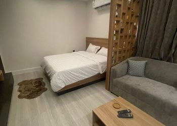 استديو بسرير ماستر ودخول ذاتي 