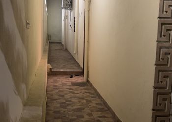 استديو بسرير ماستر وجلسة جانبية