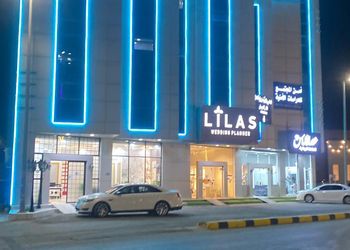 استديو هادئ بدخول ذاتي