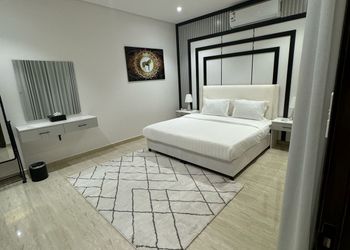 استديو هادئ بسرير ماستر 