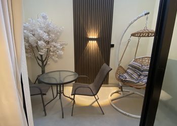 استديو هادئ بدخول ذاتي 