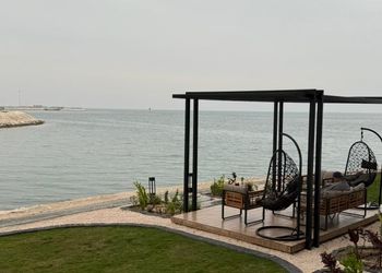 استديو هادئ بسرير ماستر 