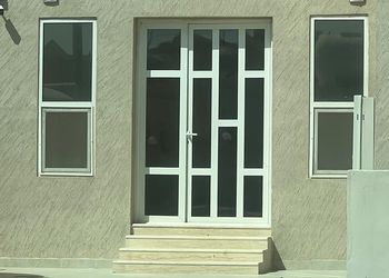 شقة بصالة وغرفة نوم