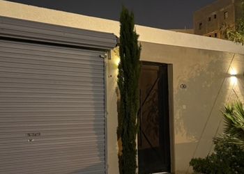 شقة بصالة وغرفة نوم