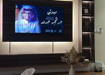 شقة بغرفتين نوم وصالة جلوس