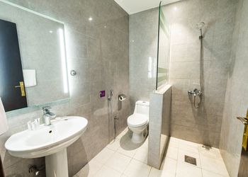 شقة بغرفة نوم وصالة 
