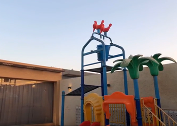 شاليه بألعاب مائية  وغرفة نوم