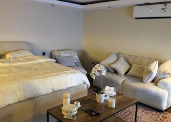 استديو بسرير ماستر وبلكونة