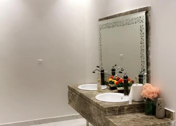 شاليه مع إضاءة إضافية