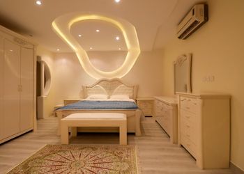 شاليه بمسبح بألعاب مائية وجلسات