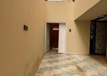 استديو بدخول ذاتي وتصميم هادئ 