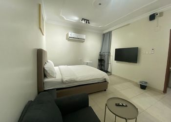 استديو بسرير ماستر ودخول ذاتي