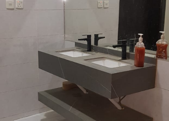 شاليه بمسبح