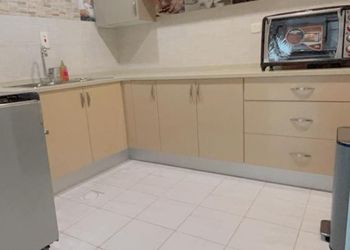 شاليه بألعاب أطفال وجلسة خارجية 