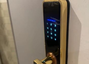استديو بسرير ماستر