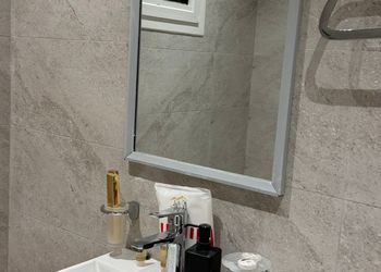 شقة بغرفتين نوم وصالة 