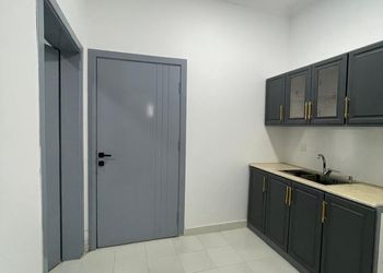 استديو هادئ بسريرين فردية