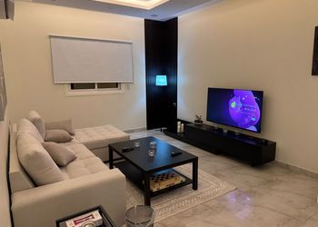 شقة بدخول ذاتي وتصميم هادئ 