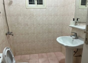 شقة بغرفة نوم و صالة جلوس