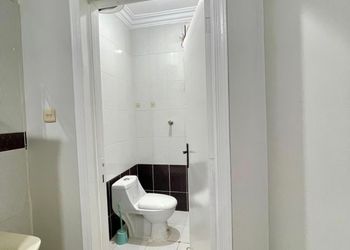 استديو هادئ بدخول ذاتي 