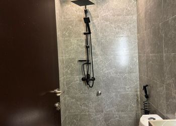 استديو بسرير ماستر