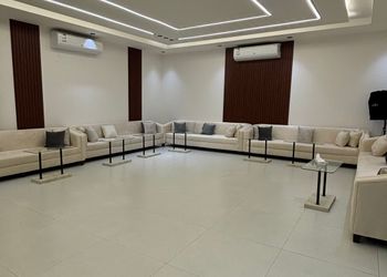 شاليه بجلسة خارجية وأجواء ممتعة 