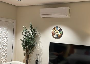استديو بتصميم أنيق ودخول ذاتي