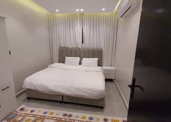 شقة بغرفة معيشة وغرفة نوم 