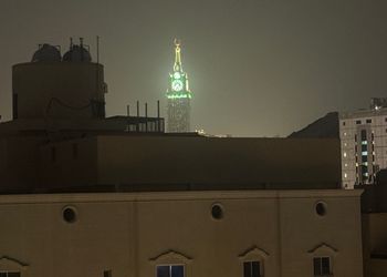 شقة بغرفتين نوم ودخول ذاتي 