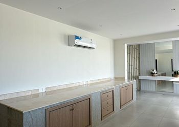 استراحة بمسطحات خضراء وملاعب