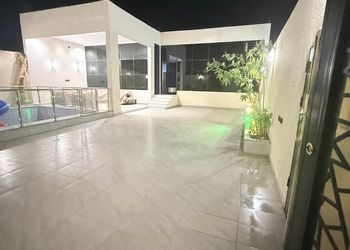 شاليه بصالة أنيقة وألعاب مائية 