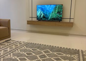 شقة بغرفتين نوم وصالة 