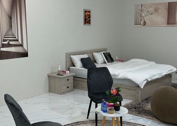 استديو هادئ بسرير ماستر 